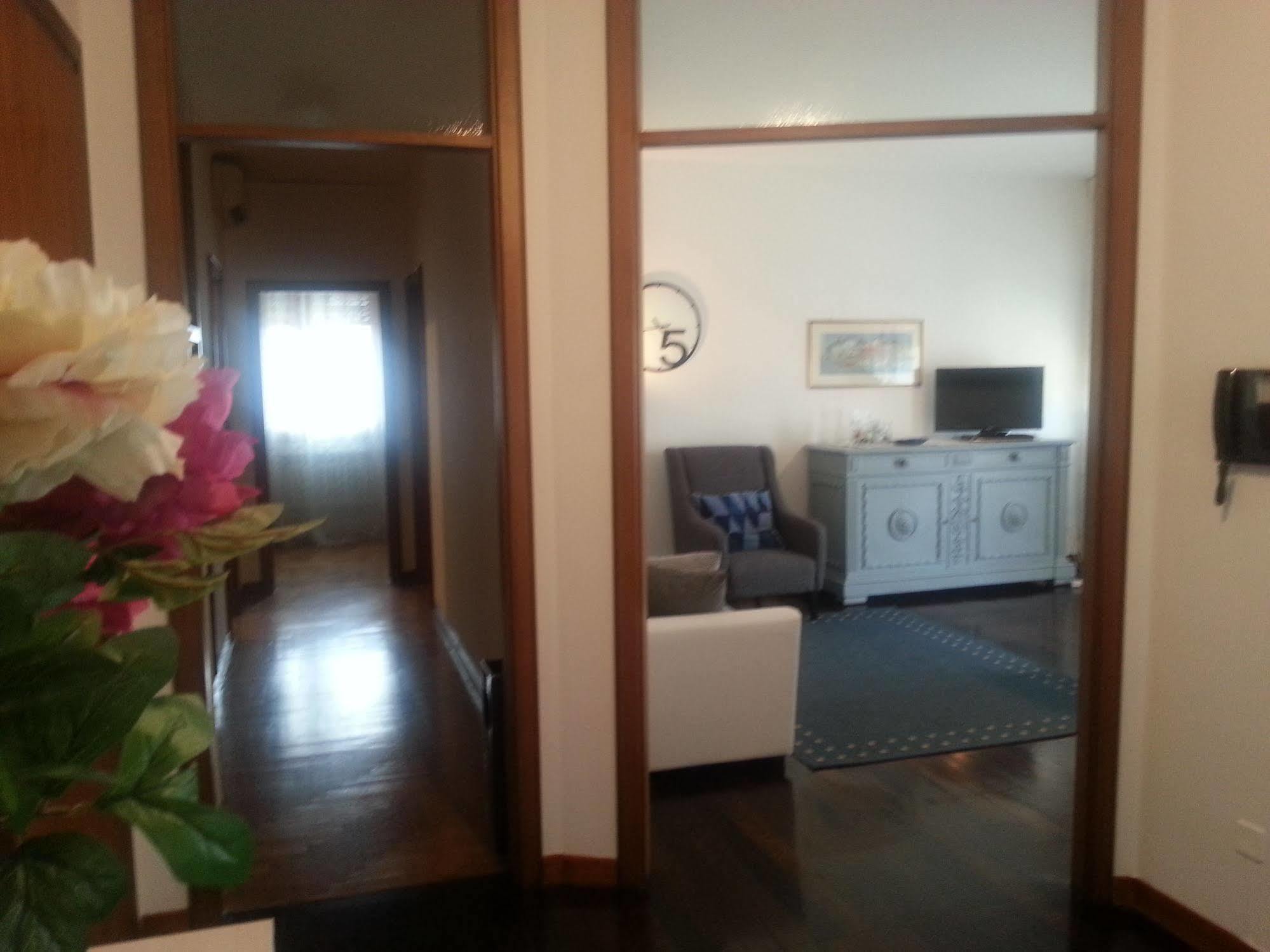 Appartamento Con 2 Camere E Garage Privato! Padua Buitenkant foto